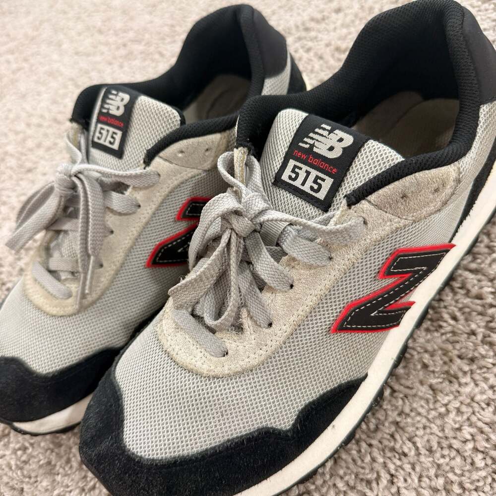 New Balance 515 Sneakers Mens 10 Gray Black Red Retro Running Shoes ML515TRP EUC